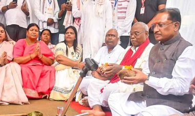 रायपुर : बाबा कार्तिक उरांव ने जनजातीय समाज के उत्थान हेतु अपना जीवन किया समर्पित - मुख्यमंत्री श्री विष्णु देव साय