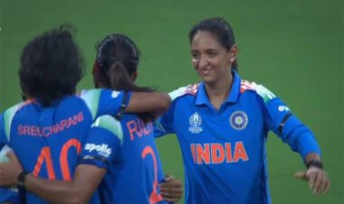 भारत ने वर्ल्ड कप 2025 के सेमीफाइनल में ऑस्ट्रेलिया को हराकर फाइनल में प्रवेश किया। जेमिमा रोड्रिग्स के नाबाद 127 रनों ने दिलाई ऐतिहासिक जीत।