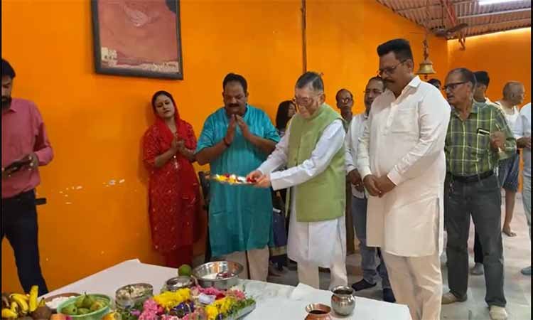 अन्नकूट महोत्सव पर झारखंड के राज्यपाल ने की पूजा-अर्चना, देश की समृद्धि की कामना