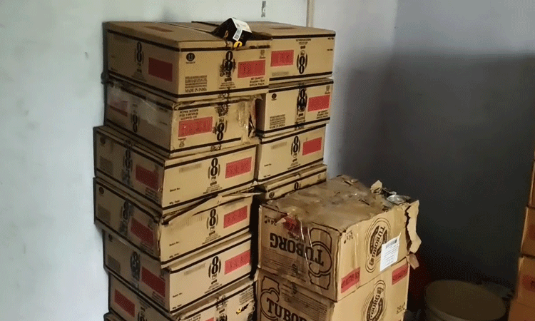 विधानसभा चुनाव से पहले कैमूर में 1125 लीटर शराब जब्त, उत्पाद विभाग ने तस्करी की बड़ी कोशिश नाकाम की